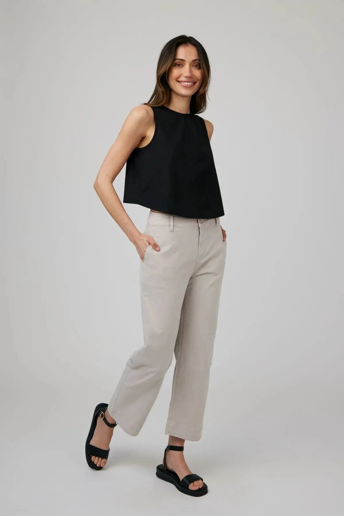 Saige Wide Leg Crop Multi Pocket Configuration