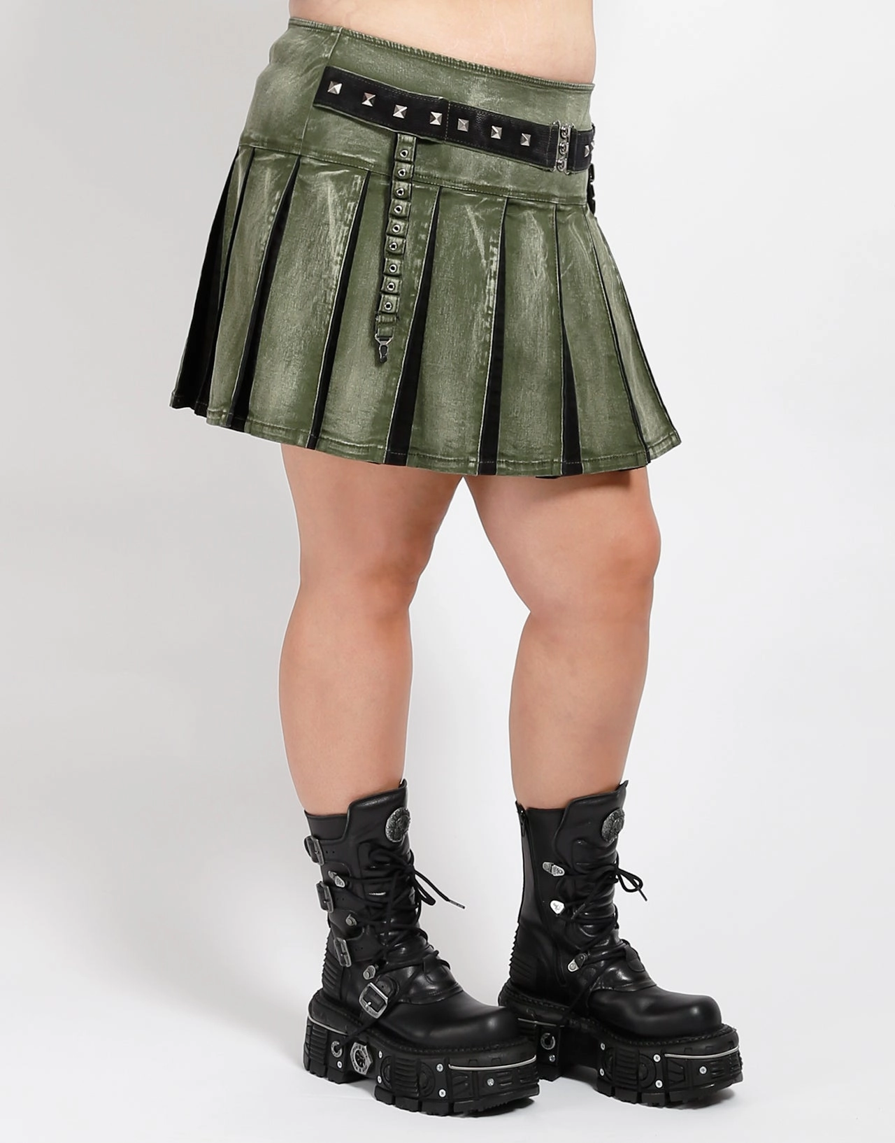Adjustable Drawcord StretchFabric CURVE PEACE PLEATED SKIRT ARMY