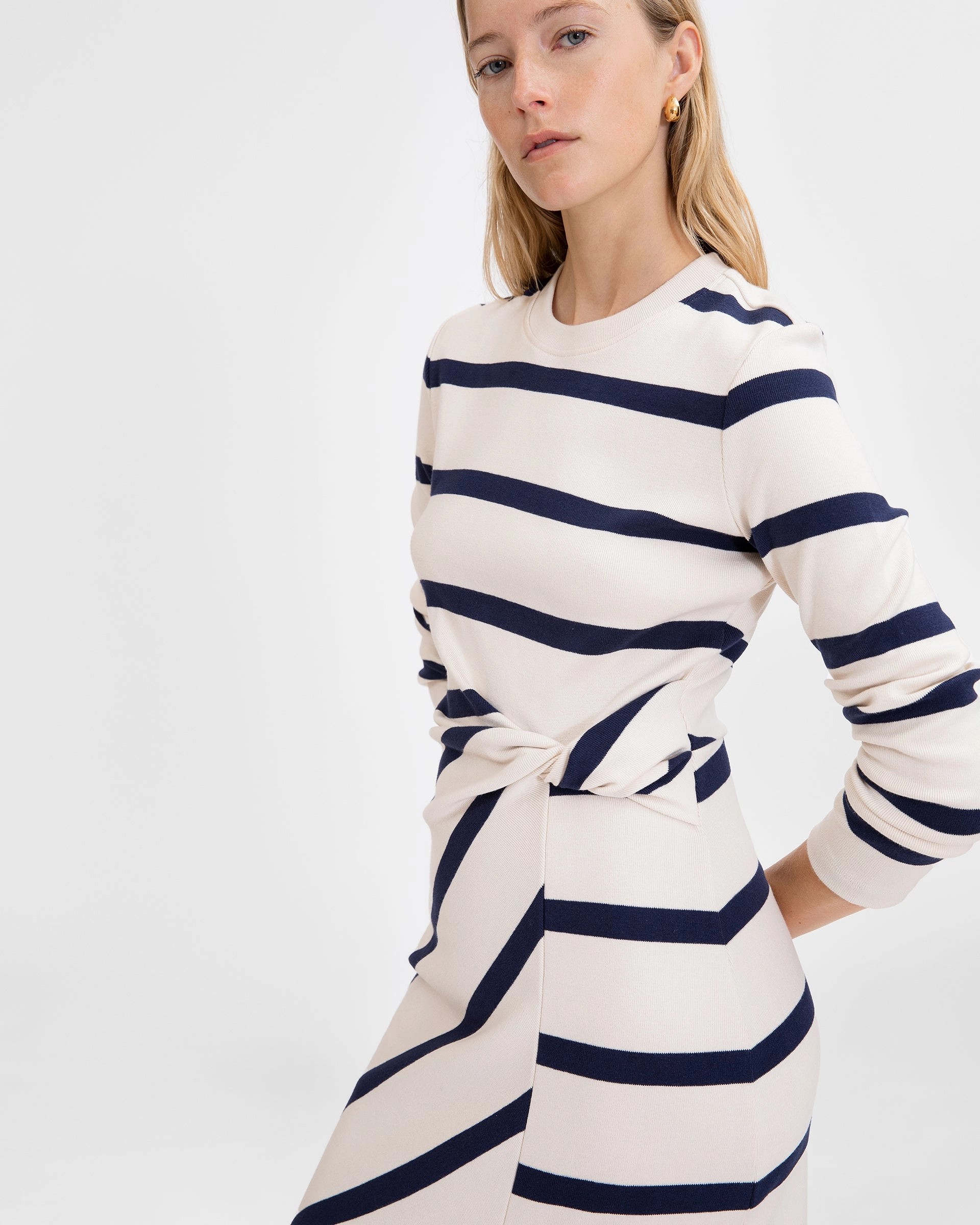 Cody Dress Drop Shoulder Design