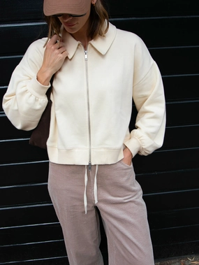 Cream Sweatshirt Bomber Jacket Tear Resistant Knit