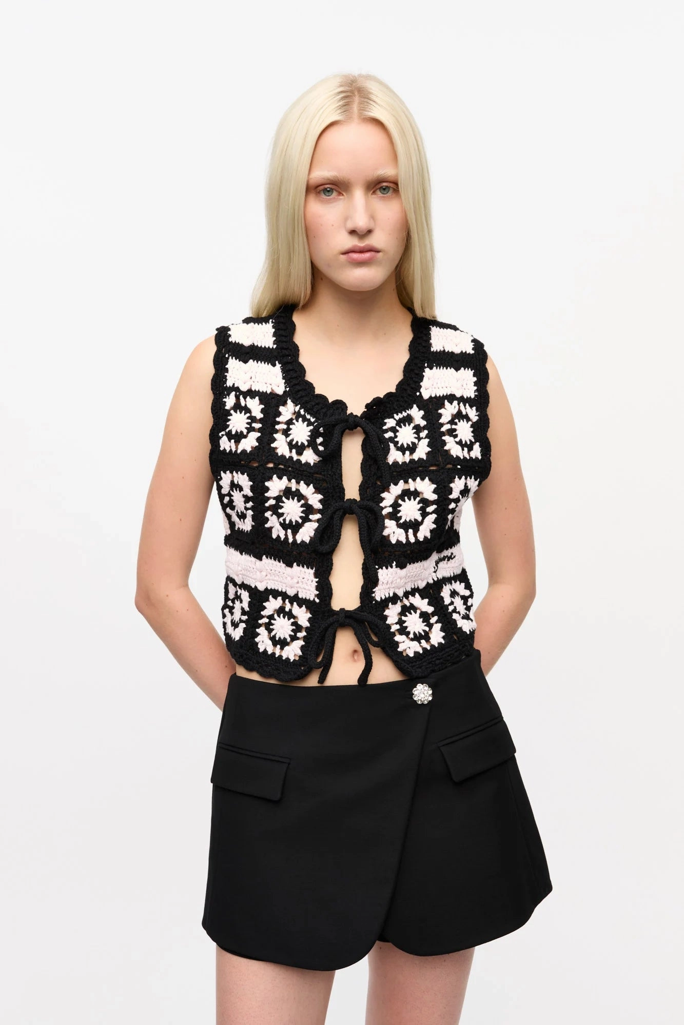 NoTagLabel Microfiber Technology Crochet Tie String Vest