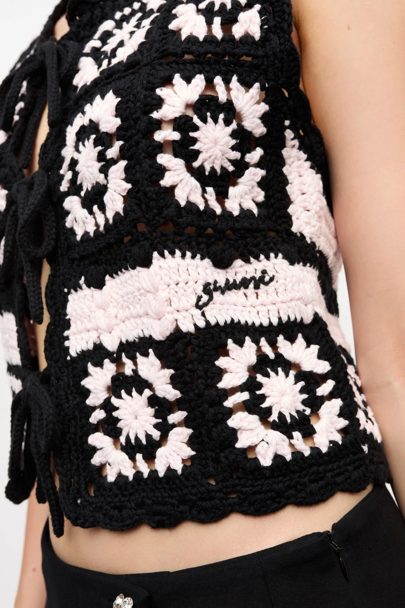 Fashionable Style Earthy Tone Colorways Crochet Tie String Vest