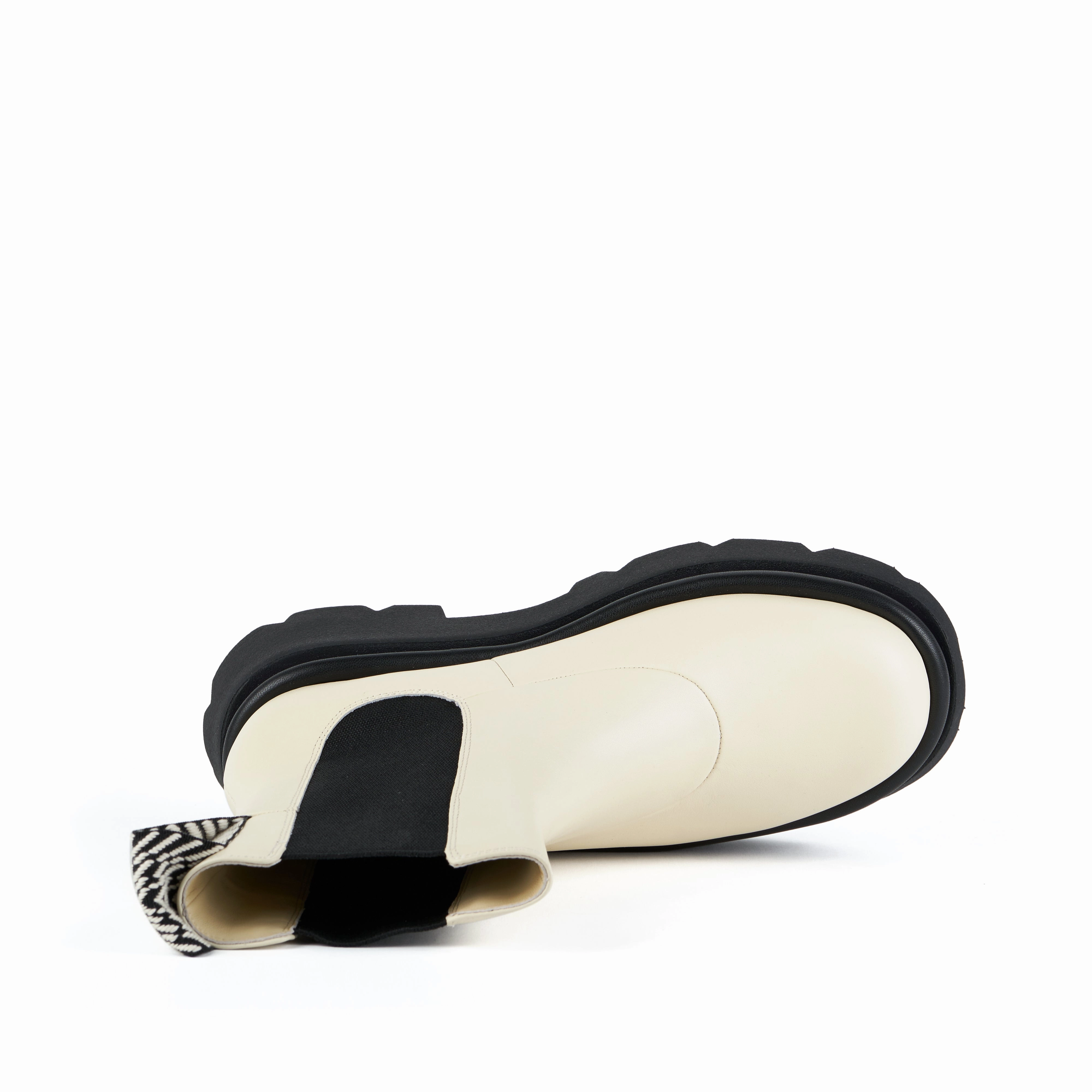 Stable Support Windy Weather CRUNCH CHELSEA BOOT IVORY