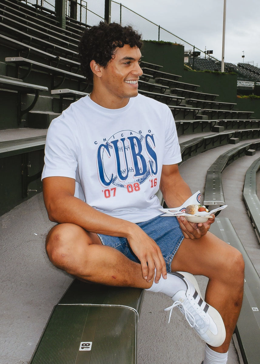 Slim Fit Design Cubs Championship Oversized Tee