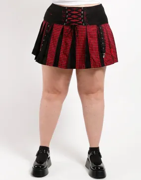 CURVE BO PEEP PLEATED GARTER SKIRT RED Sleek Design QuickReleaseBuckle