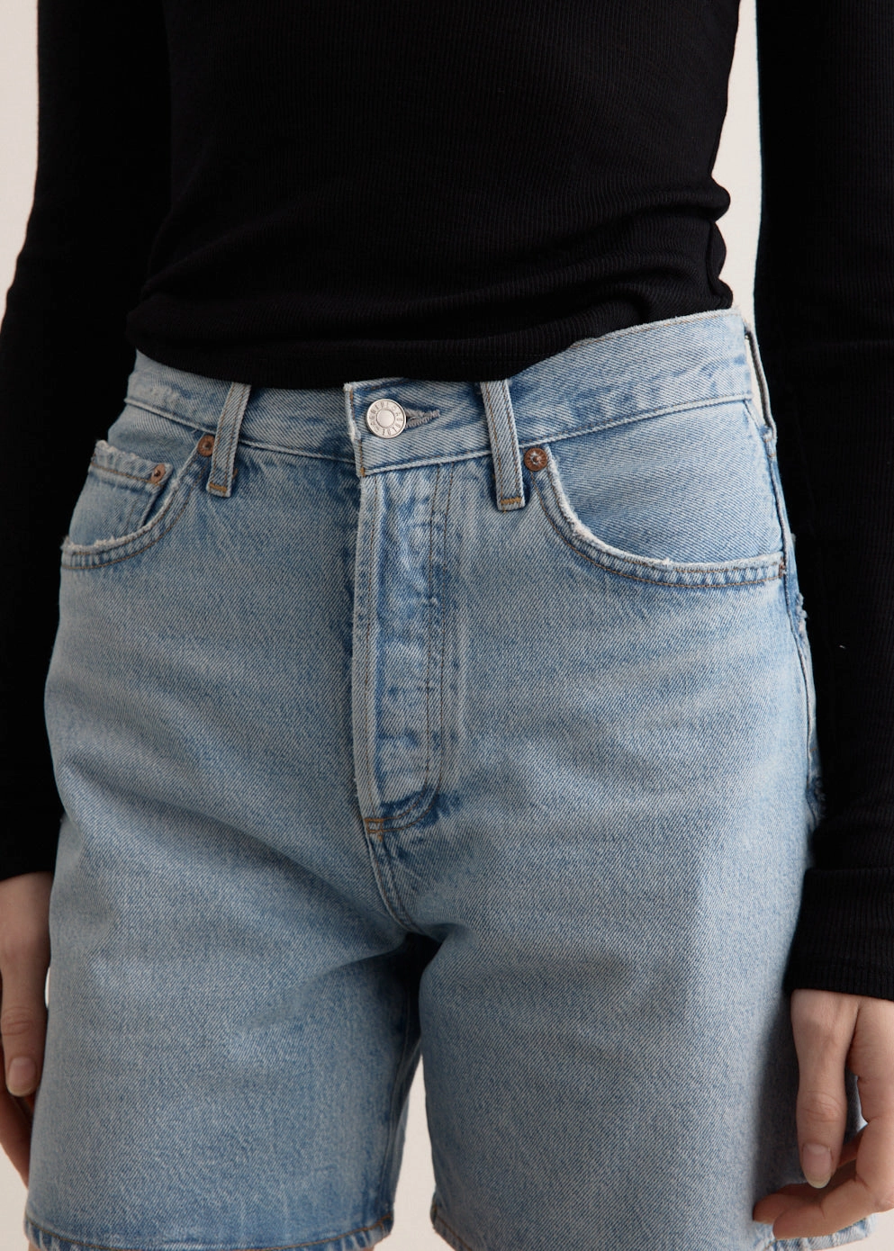 Dame Shorts Simple Layers Pre Shrunk Material