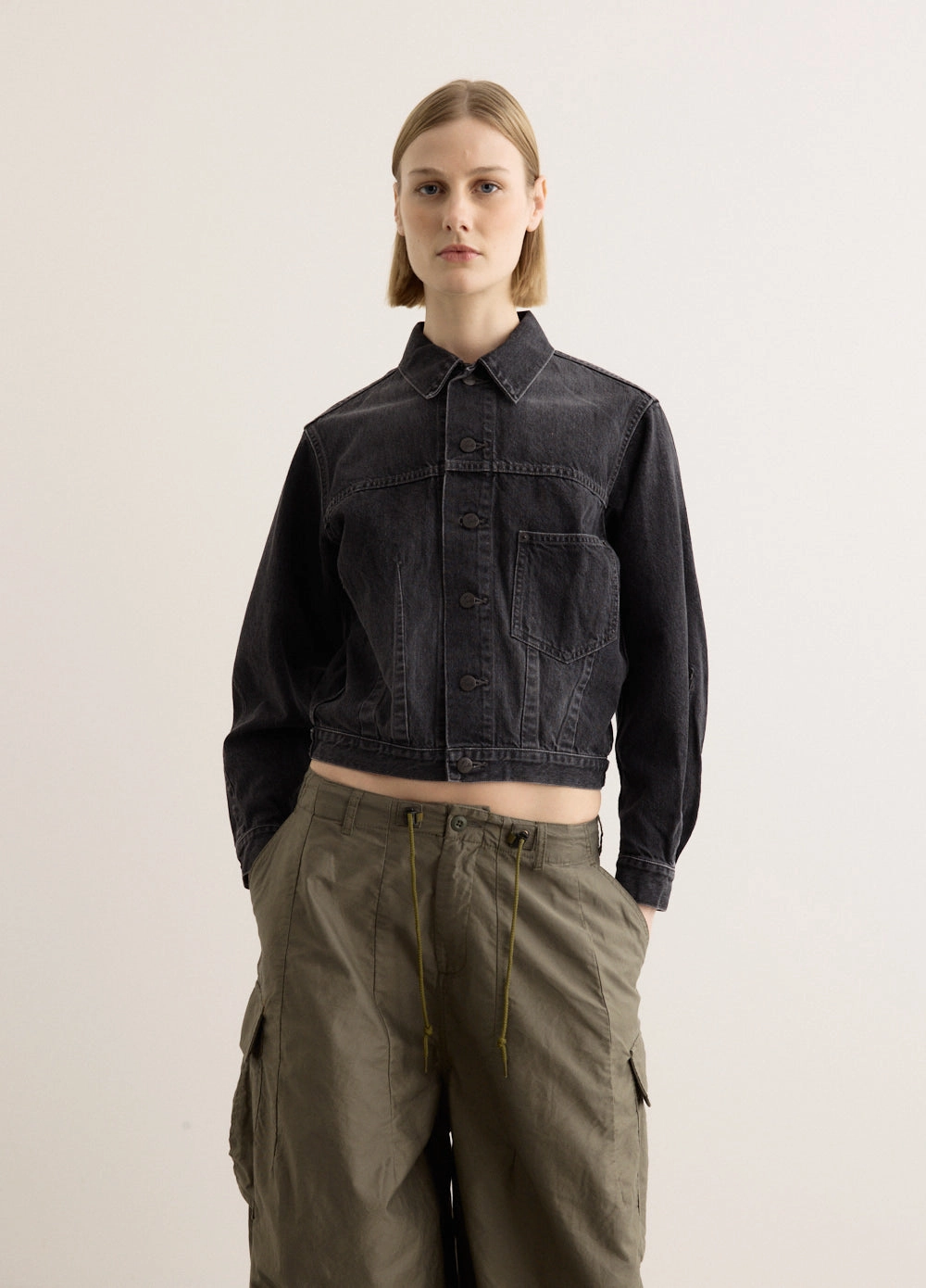 Minimalist Elegant Darts Bottom Jean Jacket