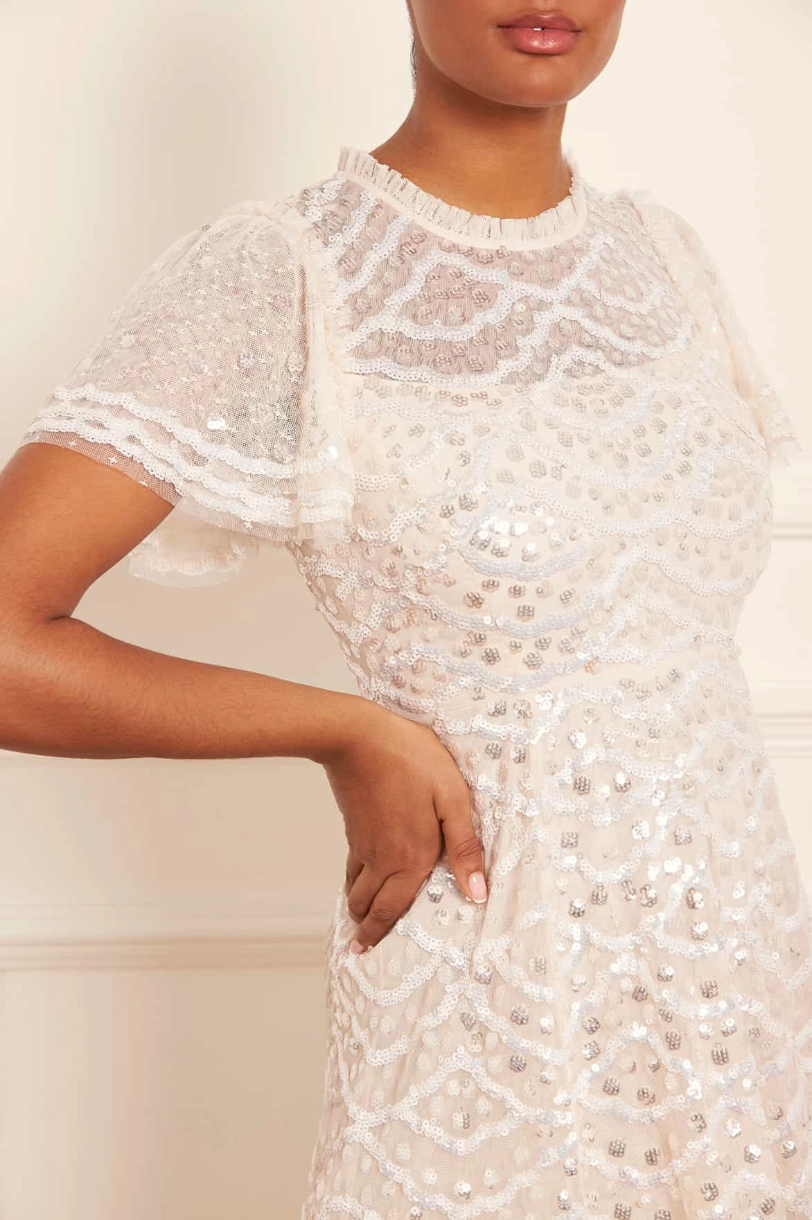 Deco Dot Gloss Ankle Gown Smart Layer All Day Ready