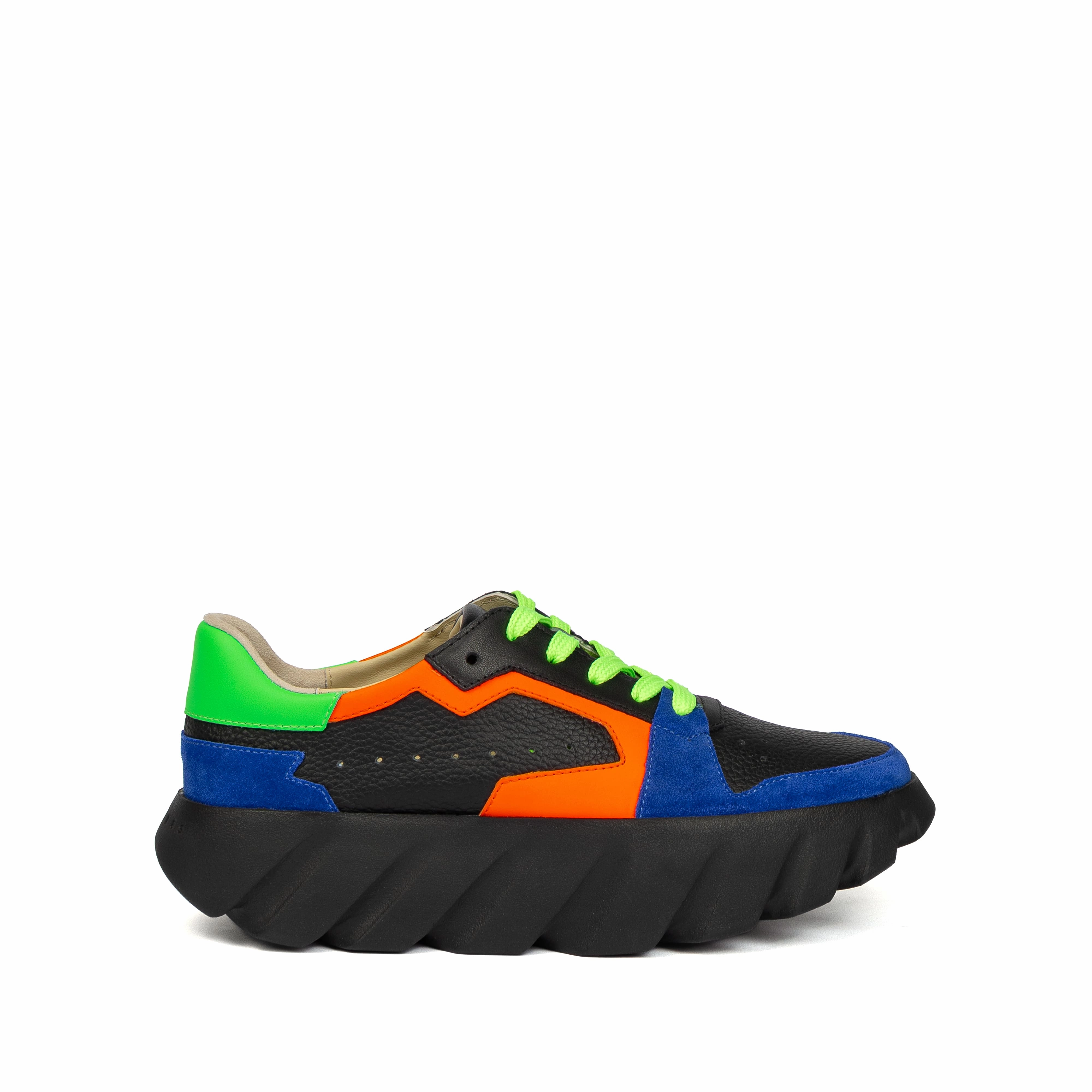 Desert Inspired TURA ORI SPARK Low Profile Design Urban Explorer