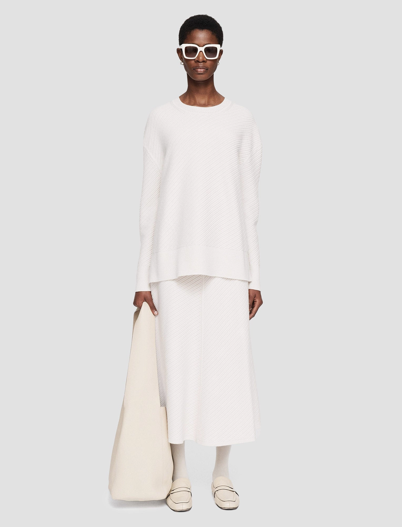 Chic Warmth Transitional Wear Diagonal Knit Round Neck Jumper