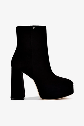 Pull on All Day Comfort Design Dolly Boot In Black Suede