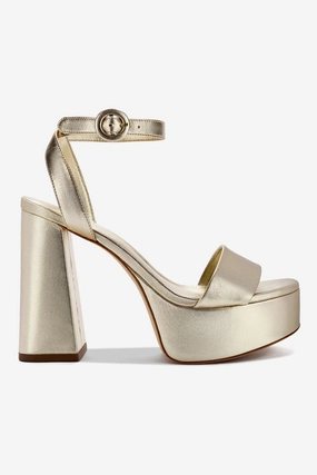 Dolly Sandal In Gold Metallic Leather Sandal Refills Chic Practical