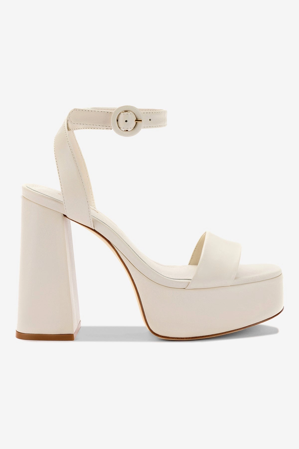 Dolly Sandal In Ivory Leather Comfortable Travel Sandals Reinforced toe