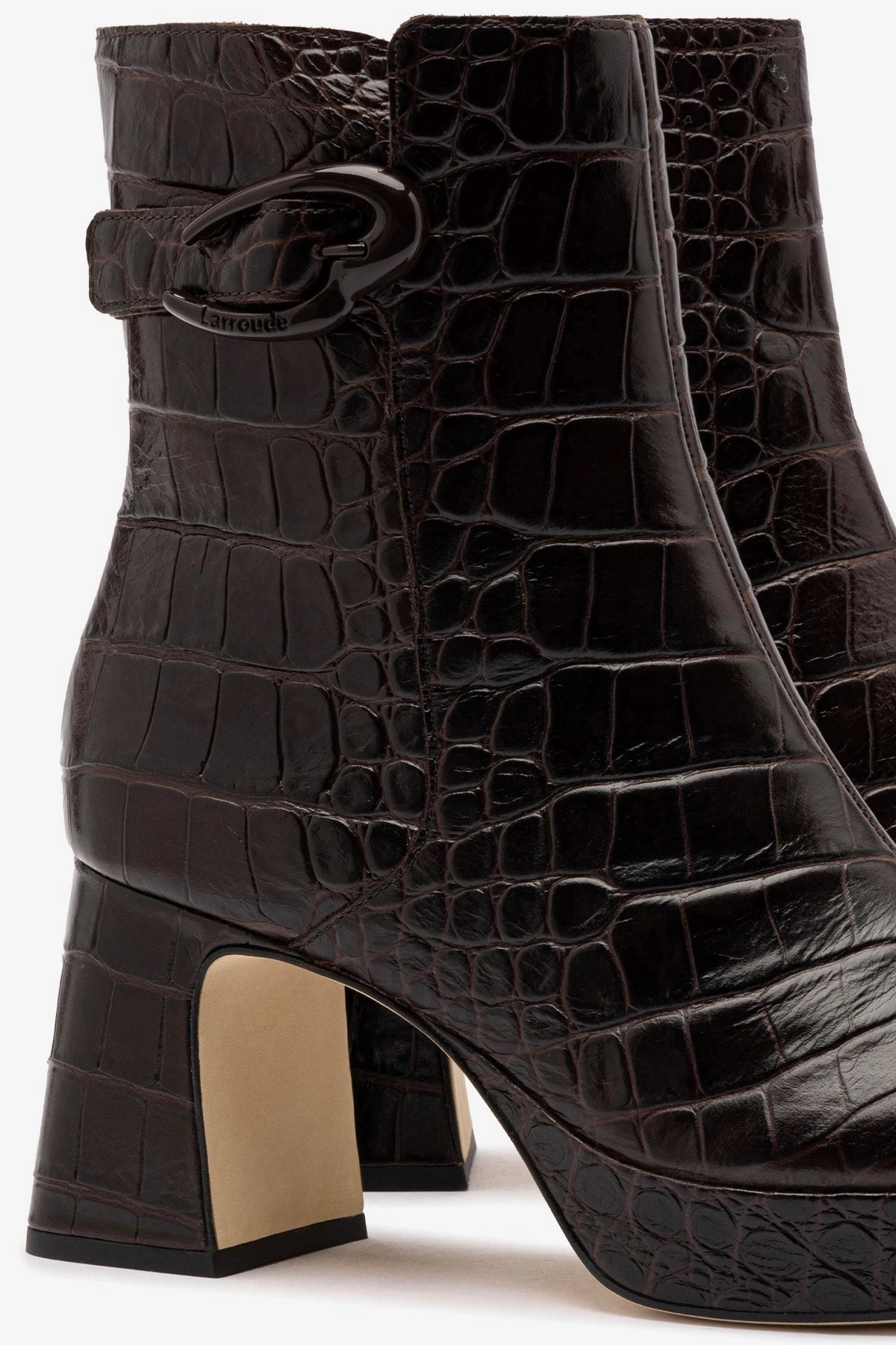 Dolly Verona Low Boot In Croco Brown Leather Resilient Sole