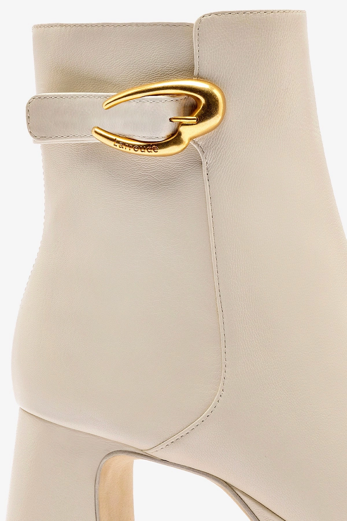 Dolly Verona Low Boot In Ivory Leather Long Hike