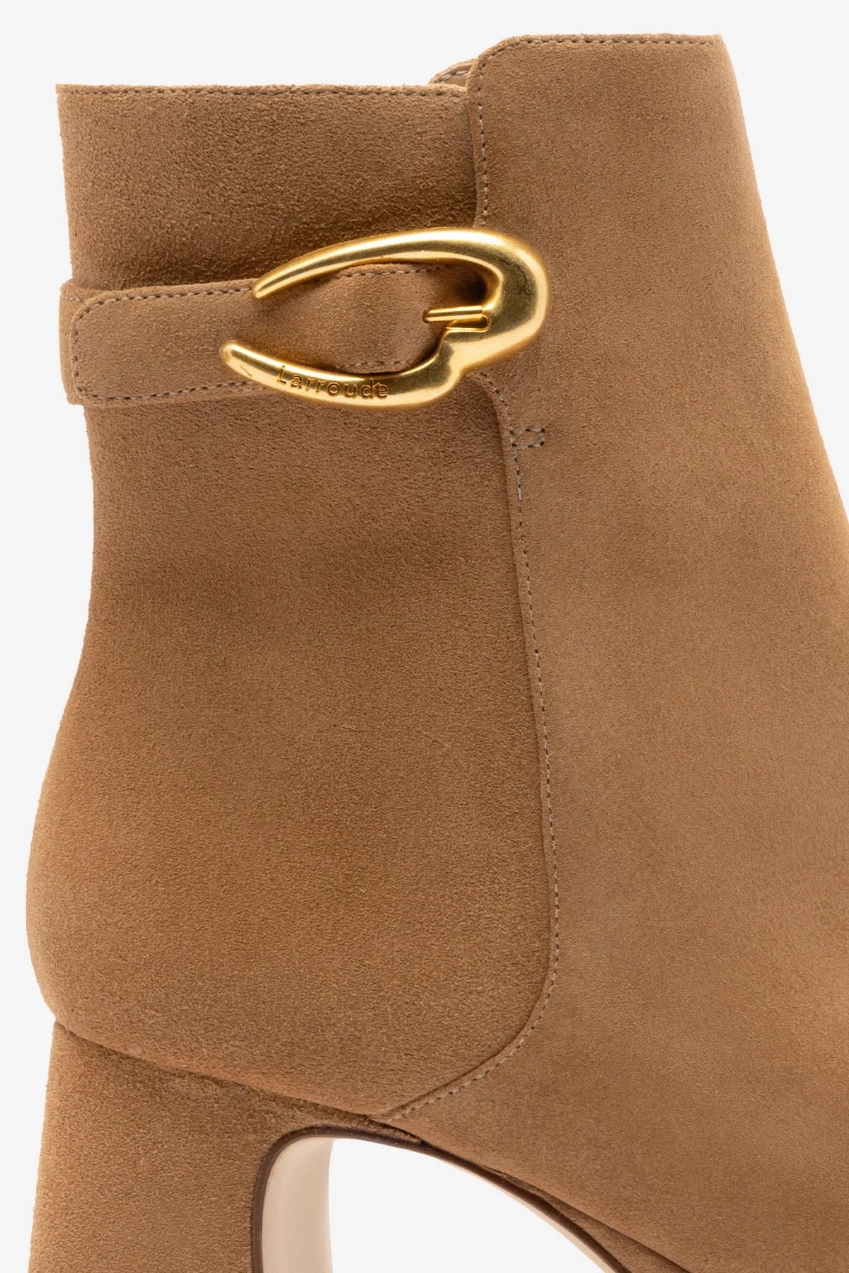 Ultimate Comfort Dolly Verona Low Boot In Peanut Suede