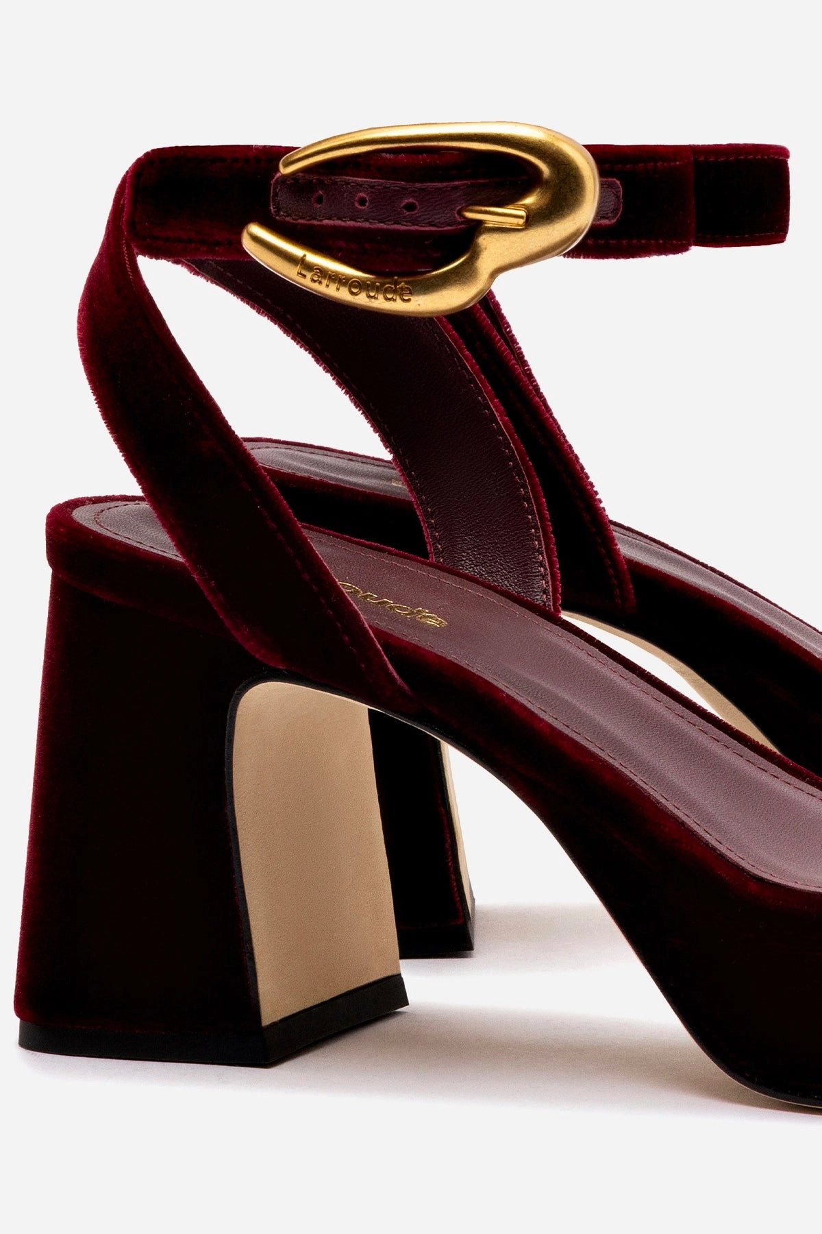 Soft Band Dolly Verona Low Sandal In Wine Velvet