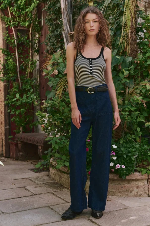 The Henley Slim Tank TemperatureRegulating Fabric TaglessDesign