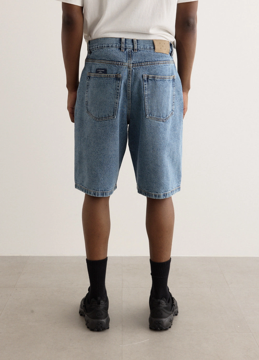 DRS Denim Shorts Effortless Layer Airy Touch