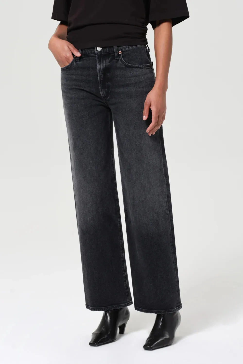 Harper Straight Jean Chic casual FadeResistantTreatment