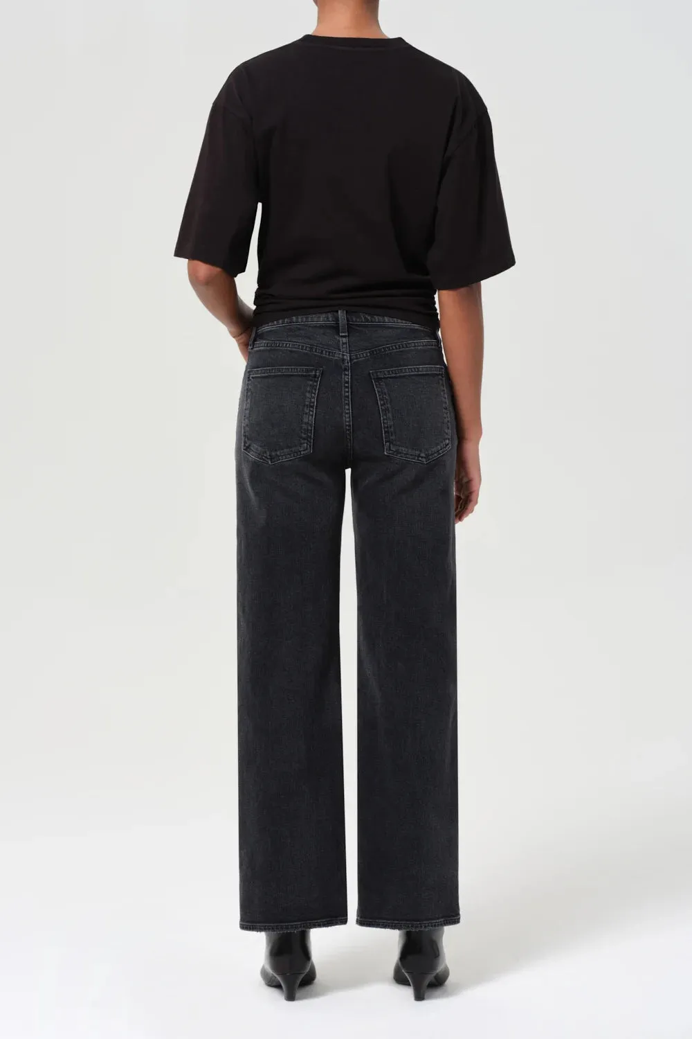 Daily Look Harper Straight Jean