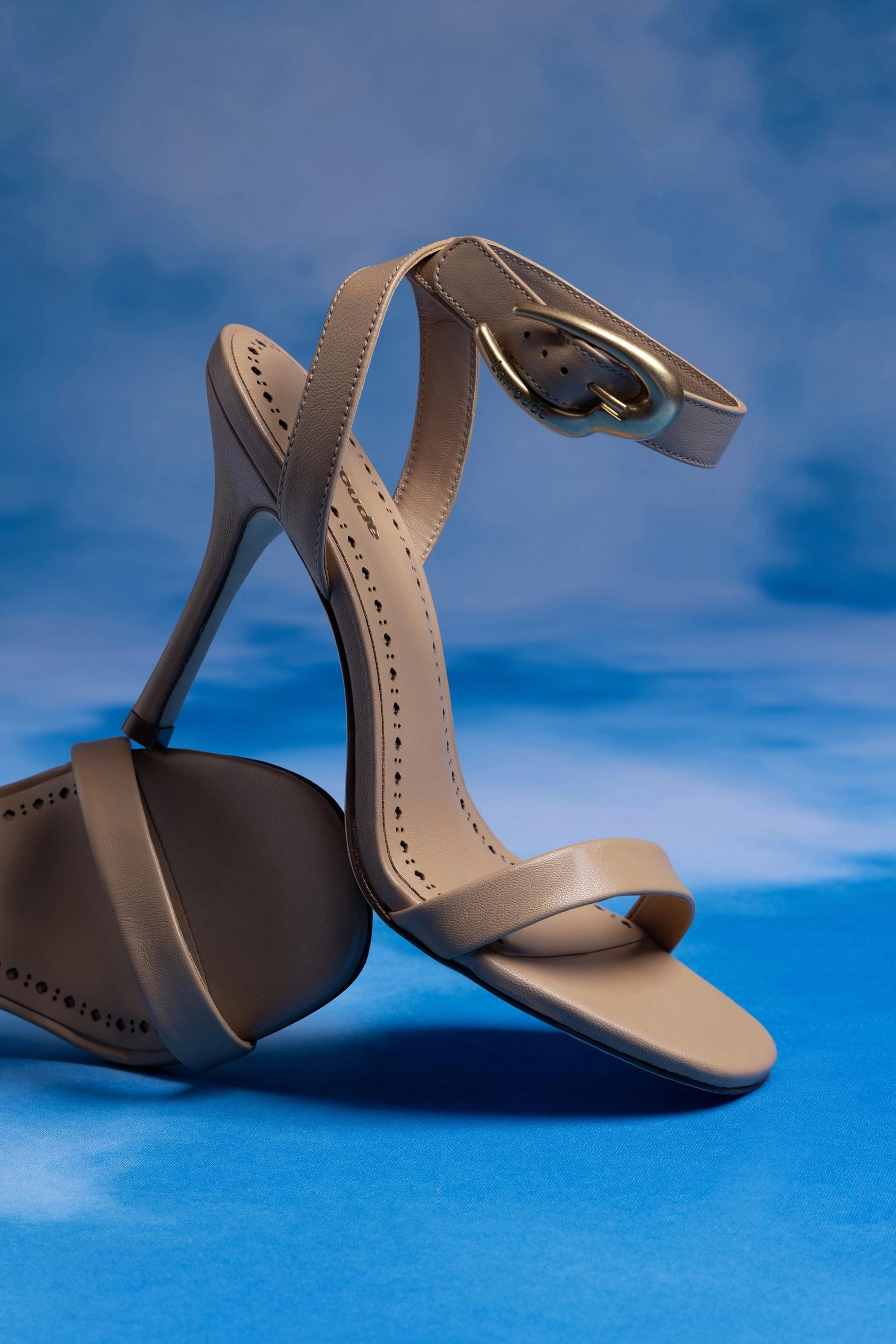 Anti Slip Outsole Verona Sandal In Tan Leather