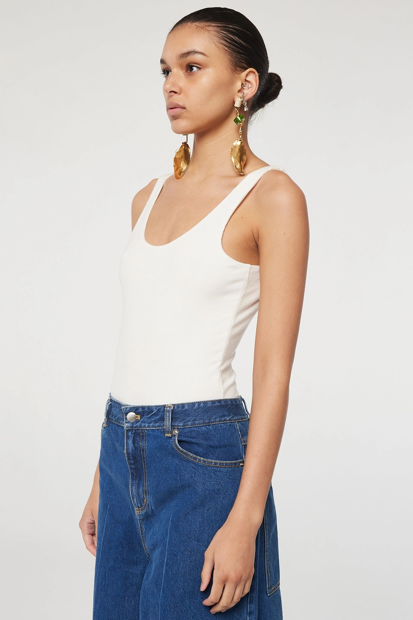 SORA BODYSUIT High Waisted Support Slim Look