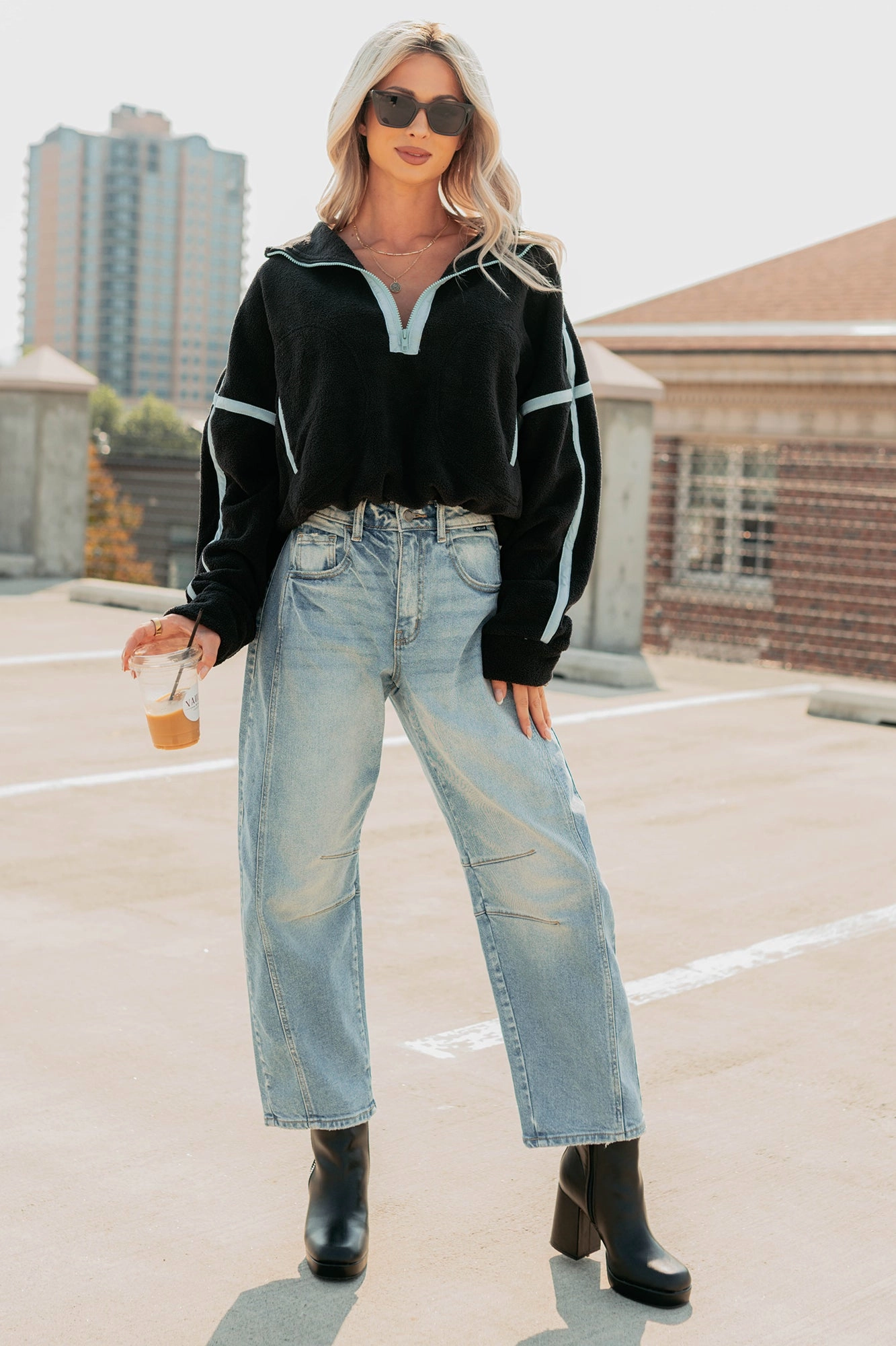 Effortless Look Rubberized Trims Simple Comfort Half-Zip Fleece Pullover (Black)