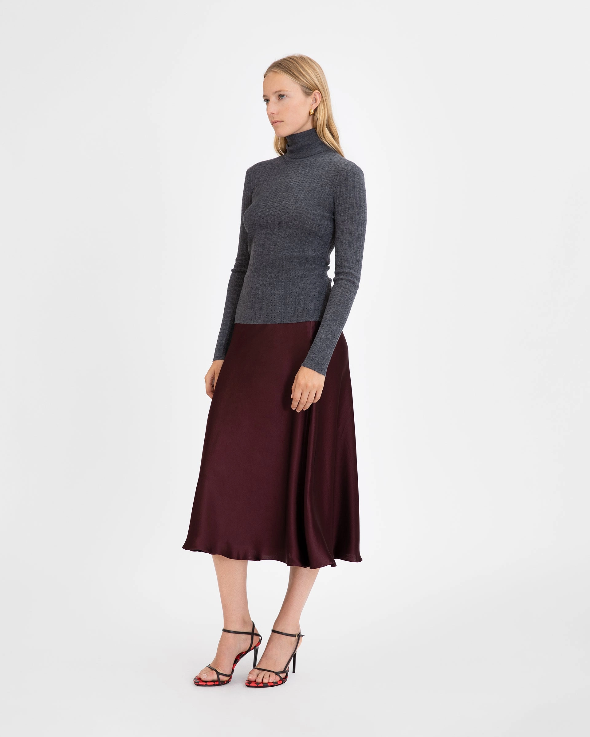 Flexible Edging Gentle Fabric Kayden Turtleneck