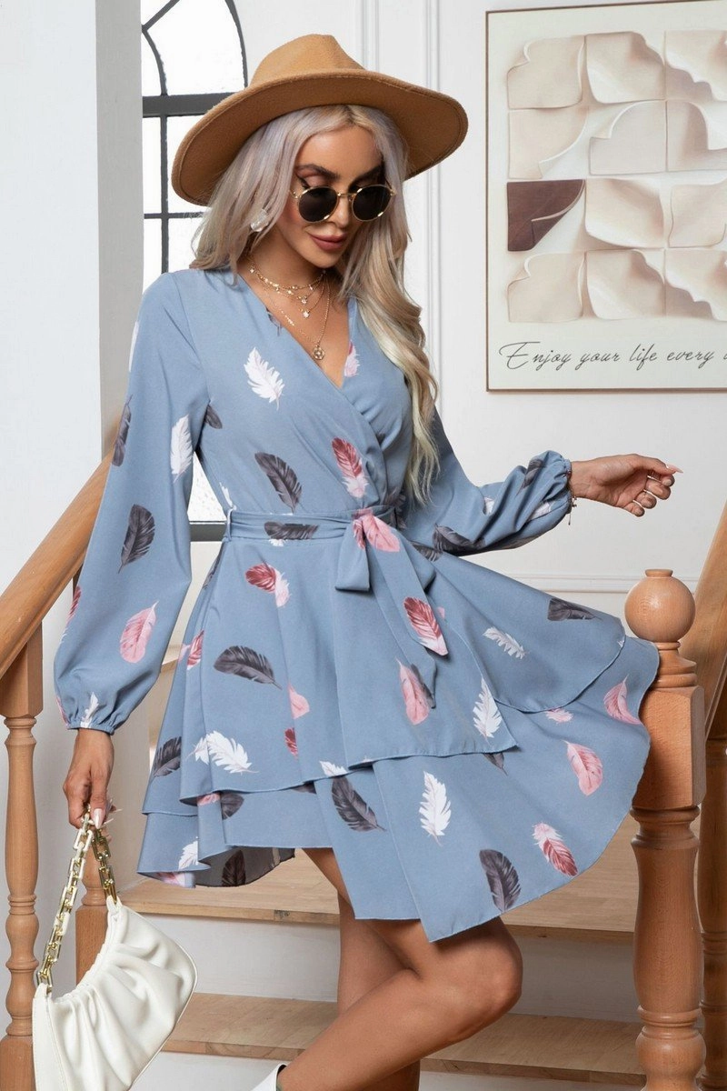 Airy Touch Pure Stitch WOMEN FEATHER PRINTING MULTILAYER HEM V NECK DRESS