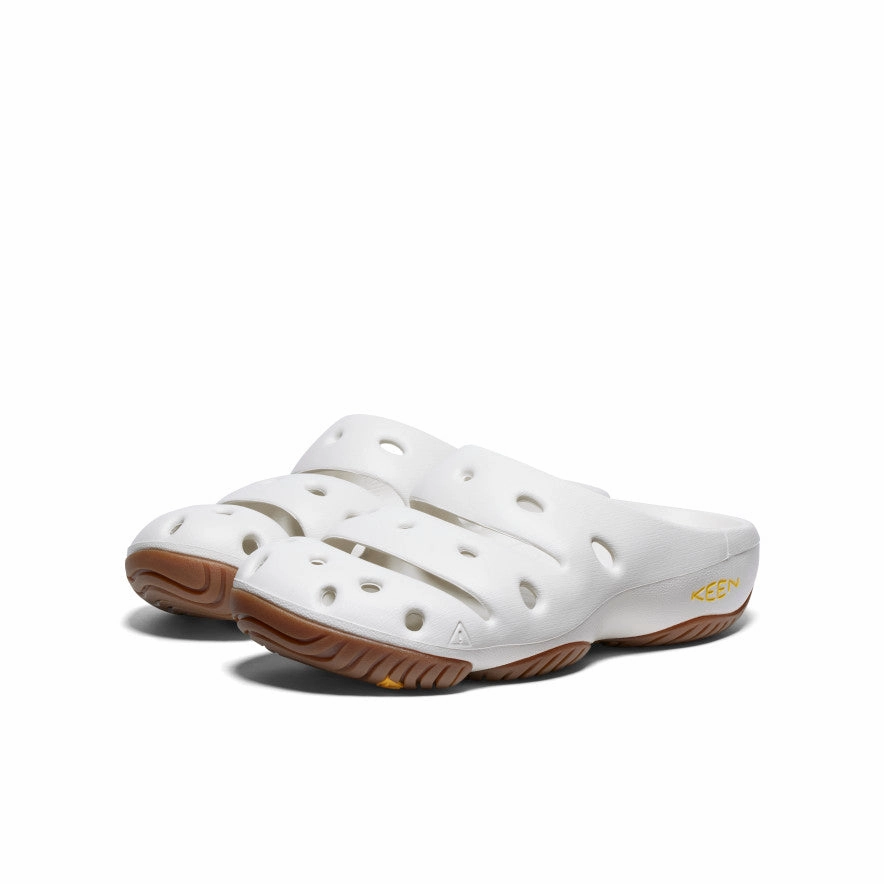 Comfortable Outdoor Sandals Men's Yogui Clog  |  Birch/Birch