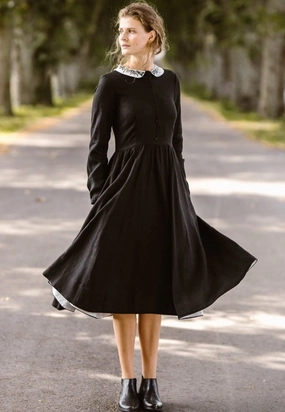 Chill Design Classic Dress with Embroidered Meadow Collar, Long Sleeve