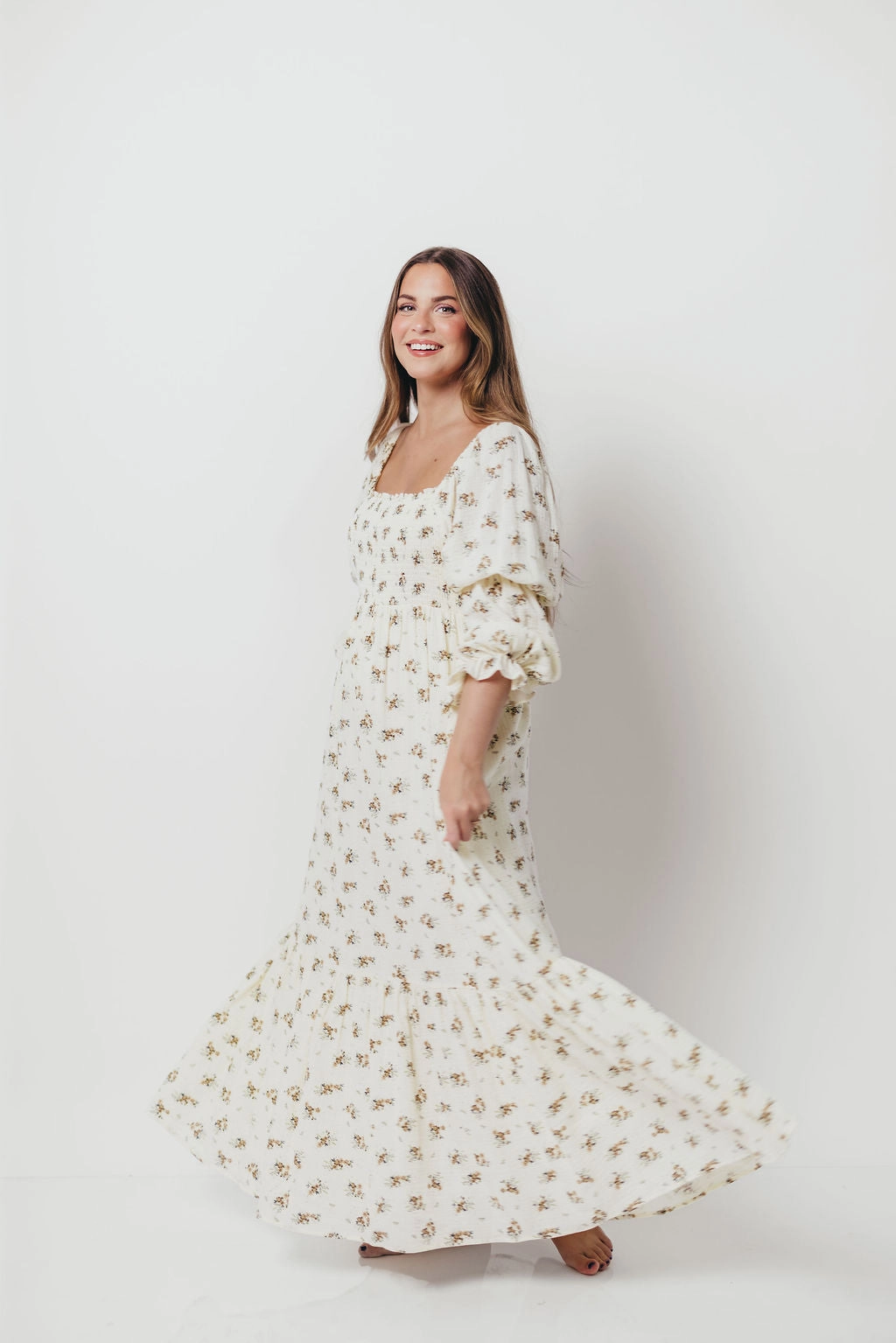 Emerson 100% Cotton Smocked Maxi Dress with Long Sleeves in Off White - Bump Friendly travel mode Body Fit