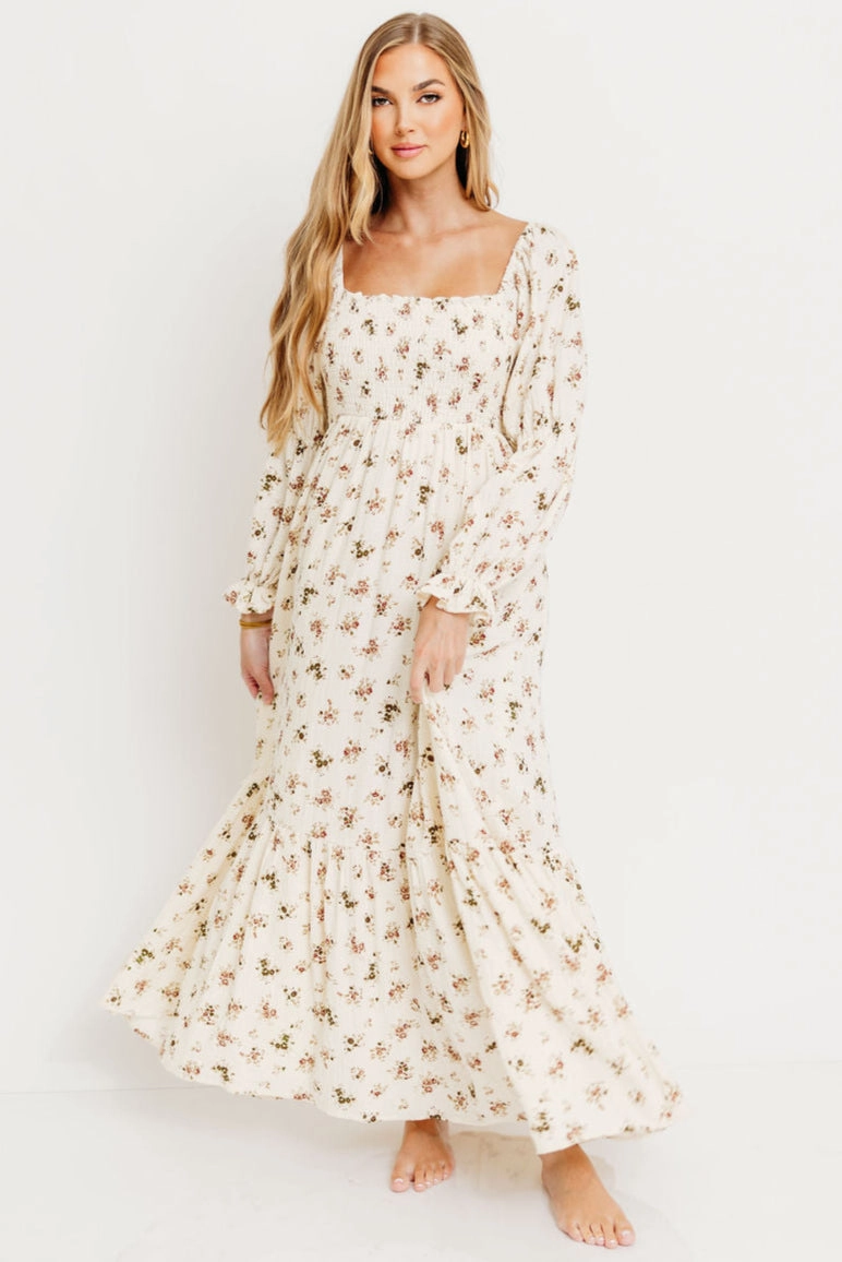 Emerson Maxi Dress with Long Sleeves in Ivory Day Fit Casual Style