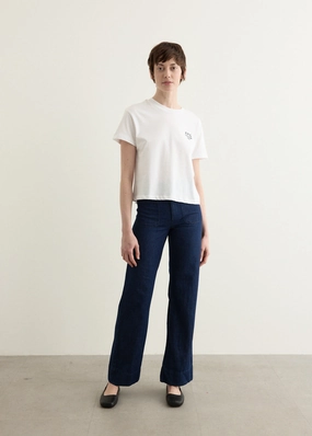 Emilie Jeans Trend Setter Sunny Vibes Travel Outfit Street Fashion Creative Look