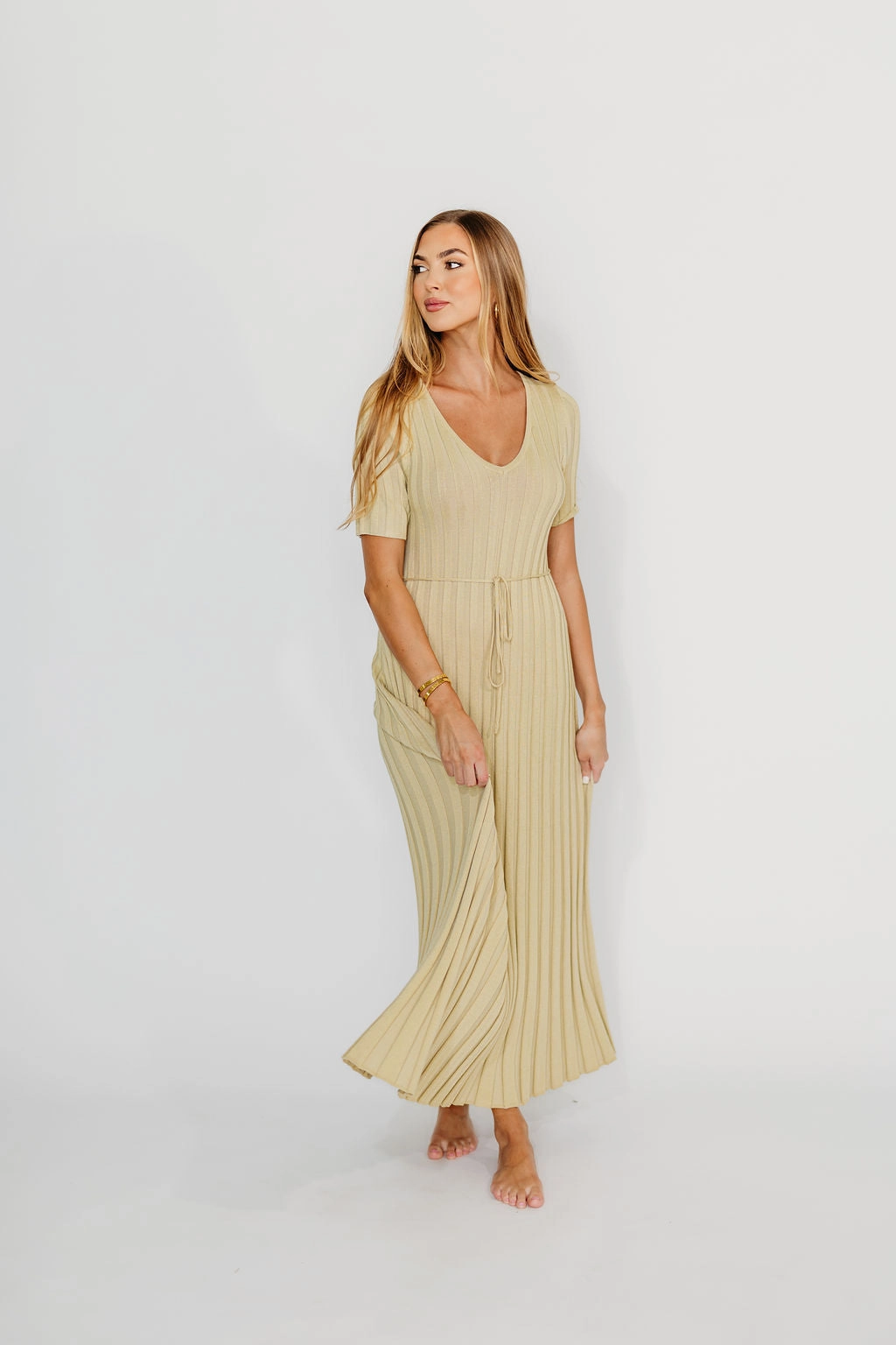 Oakley Ribbed Maxi Dress in Dusty Lime - Bump Friendly *Final-Sale* Soft cotton blend dress