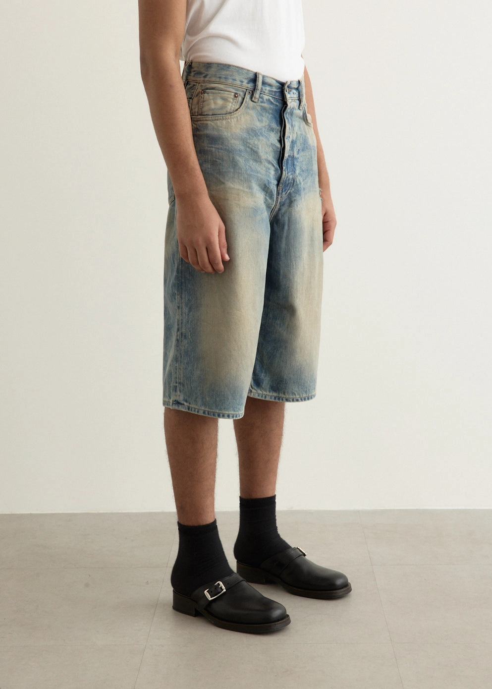 Judda M FN Goldmine Shorts Date Night Summer Vibes Minimal Aesthetic