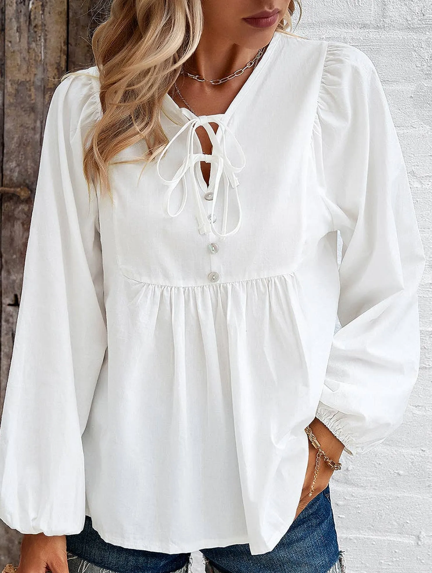 Heat Regulating Fabric Hidden Ventilation Zones COTTON WICKING V COLLAR BLOUSE_CWTBLL0779