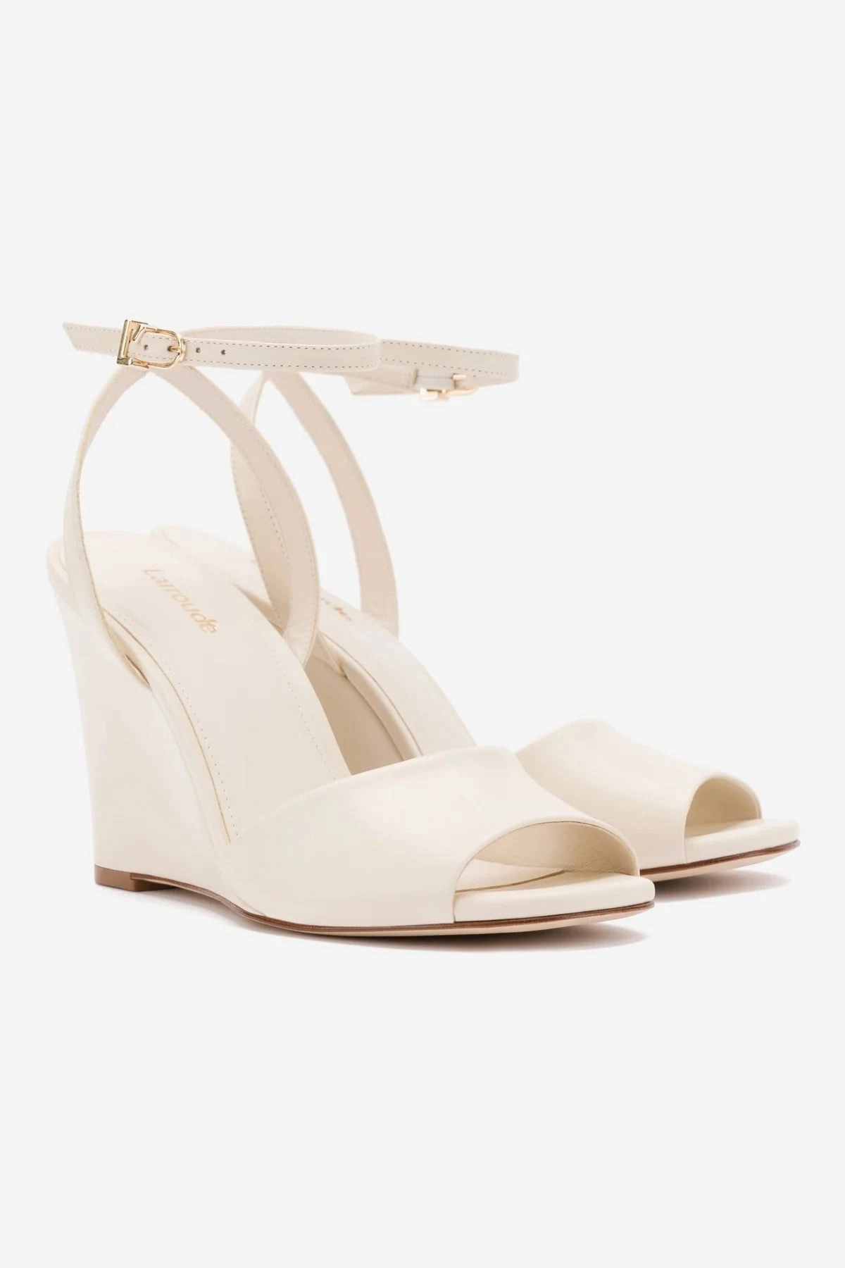 Party Pop Lounge Mood Yves Wedge In Ivory Leather
