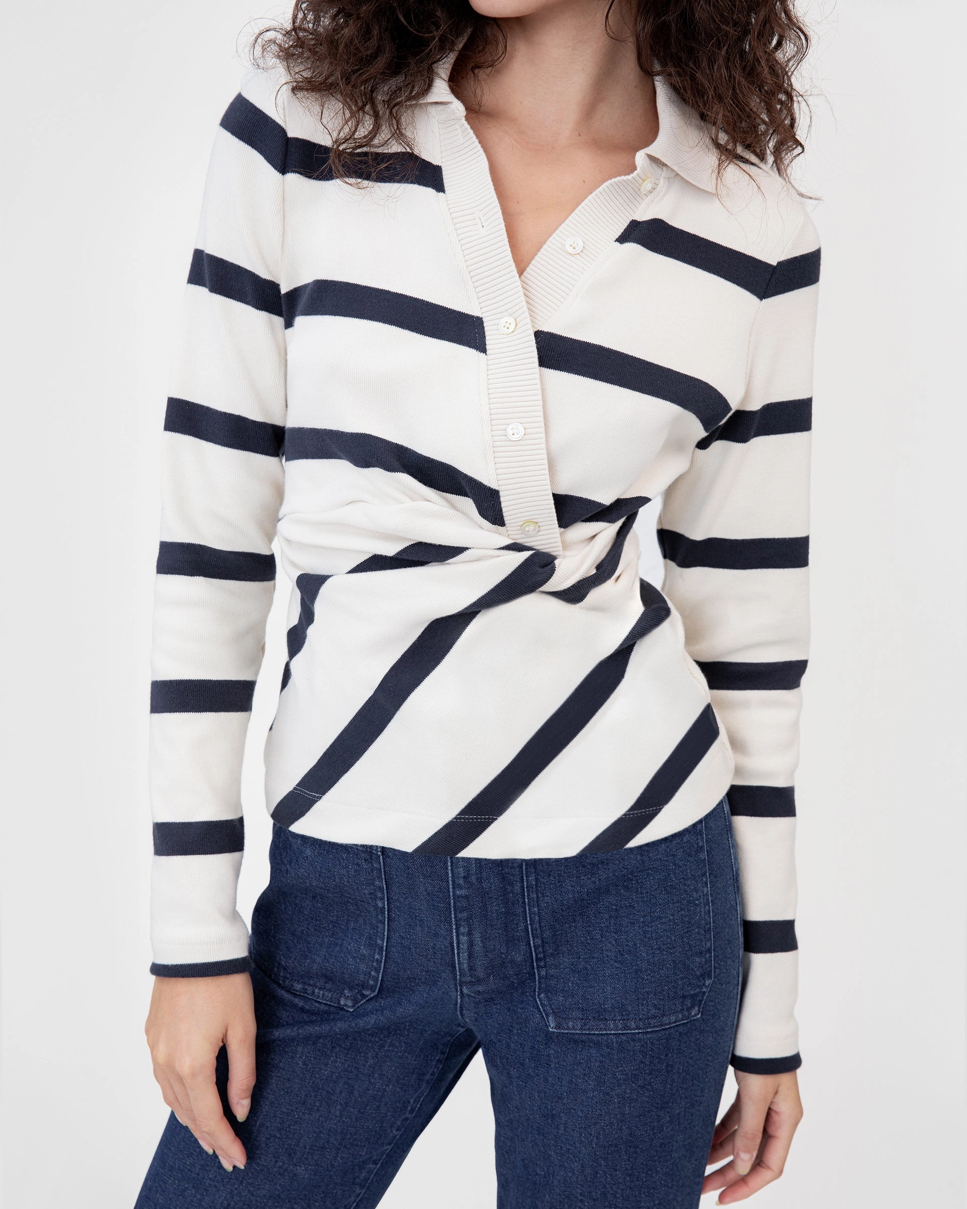 Ellicot Top Lightweight Form Office Trend