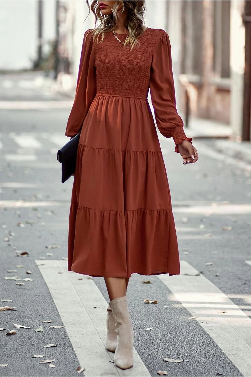 Soft Volume SLIM FIT WAIST CASUAL DRESS