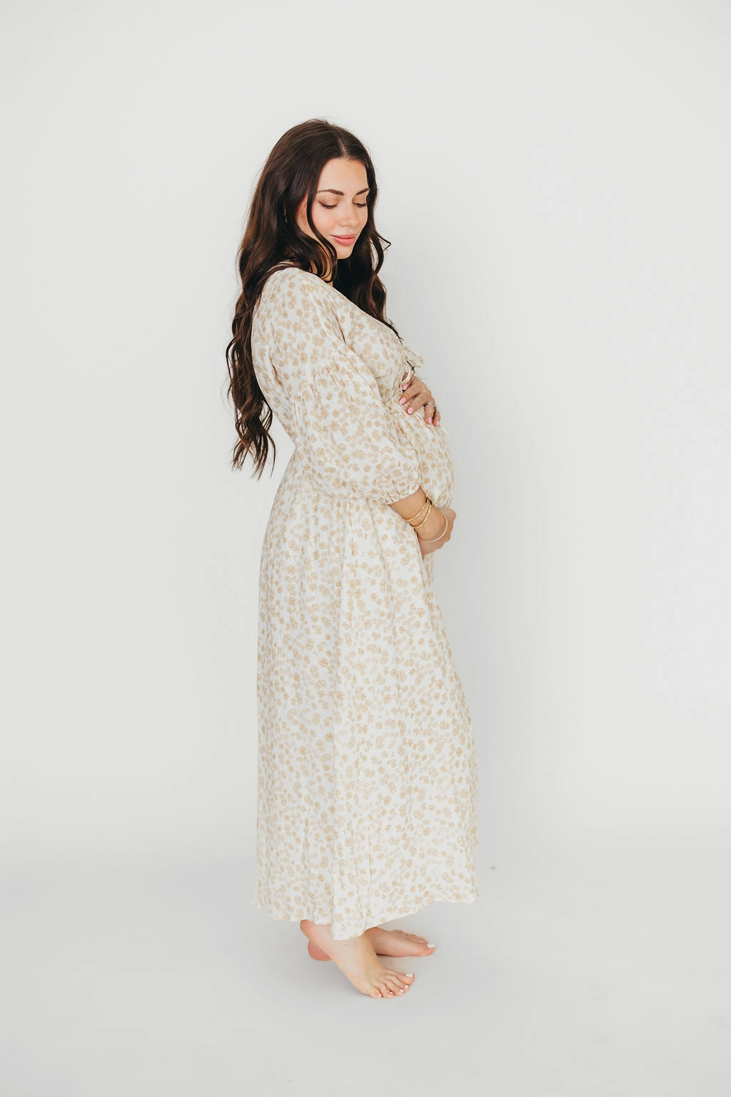 Easy Comfort Look Crisp Texture Hunter 100% Cotton Gauze Midi Dress in Natural/Fawn Floral - Bump Friendly