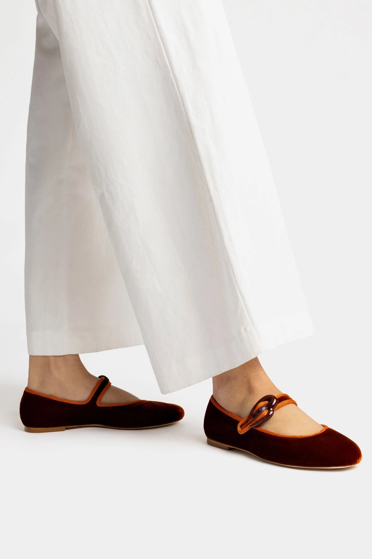 Verona Ballet Flat In Cuoio Velvet Happy Walk Footwear Trend Spot
