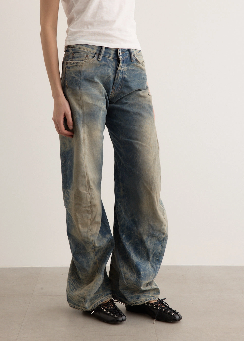 2006F 5-Pocket Denim Jeans Anti Odor Fabric Treatment Minimal Fashion