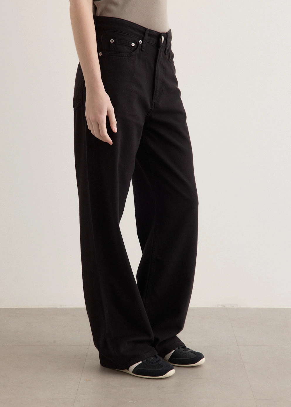 Sharp Finish Fray Resistant Hem Featherweight Logan Jeans