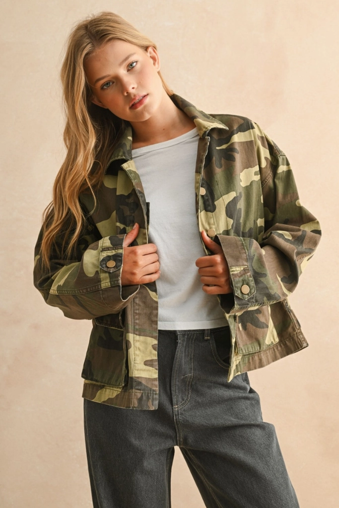 Jeanie Camo Jacket Smart Basic Shape Retention