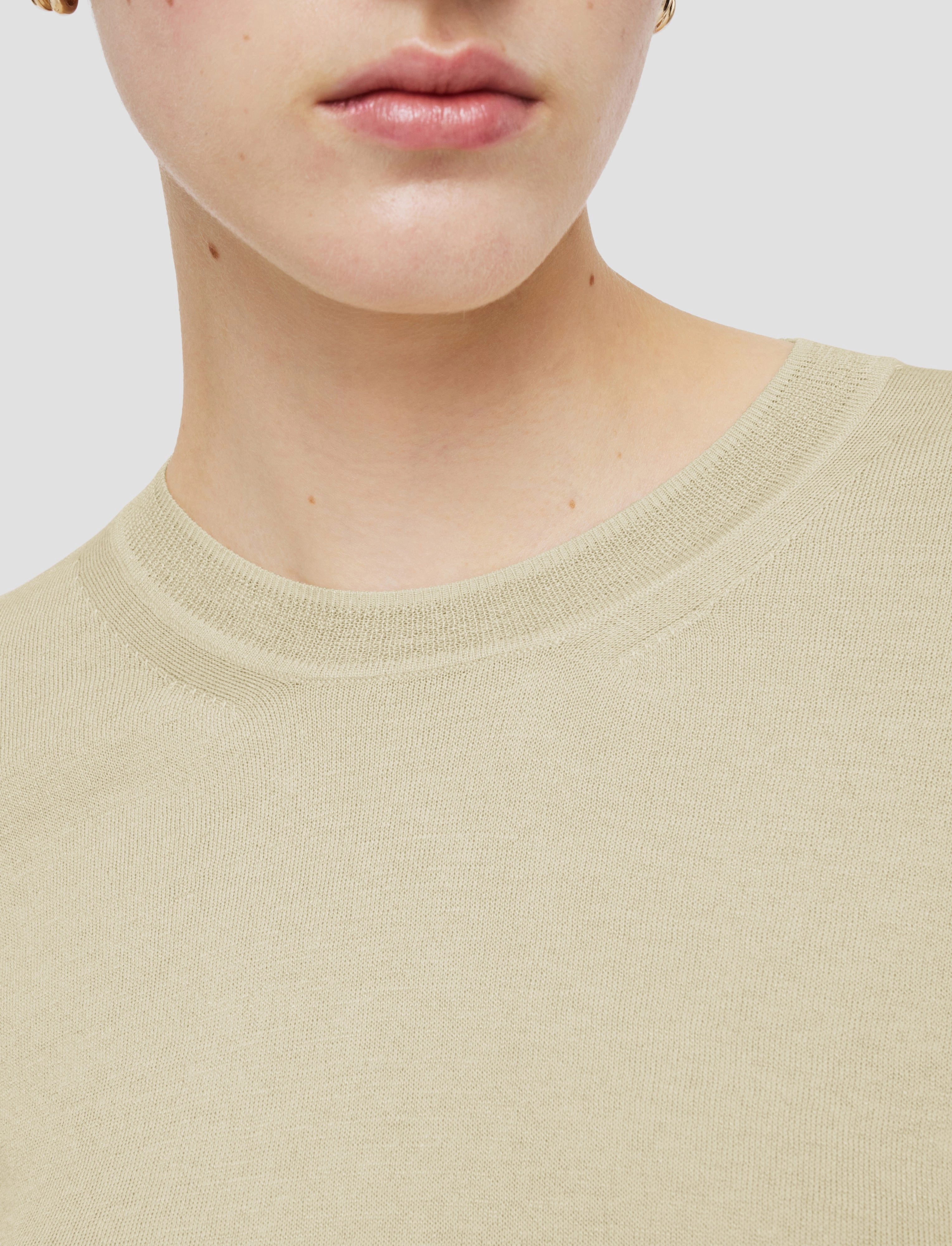 Non Irritating Edging Superfine Cotton Silk Round Neck Jumper