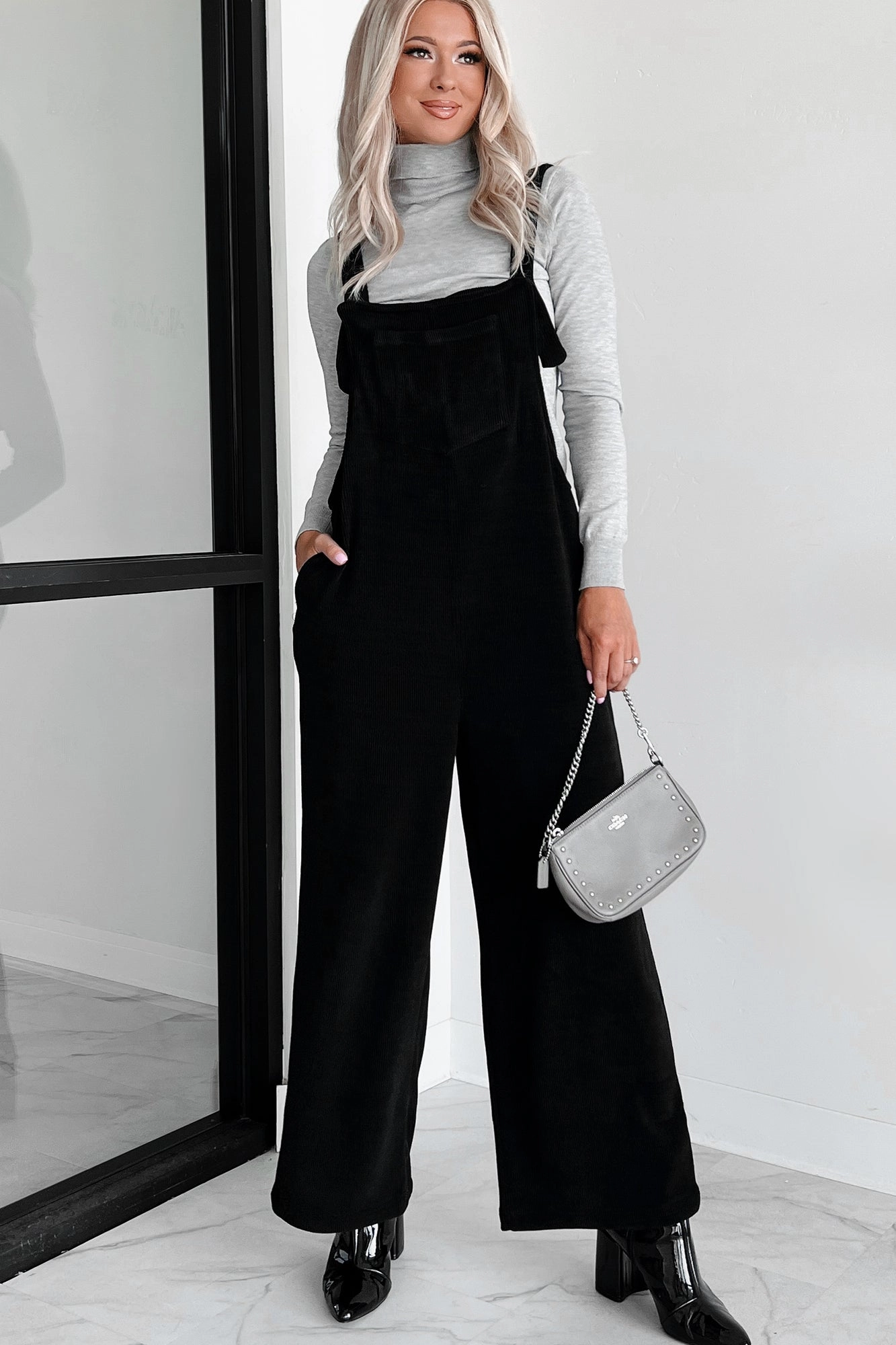 Playful Impression Soft Corduroy Overall Jumpsuit (Black) Holiday Dance Durable Simple
