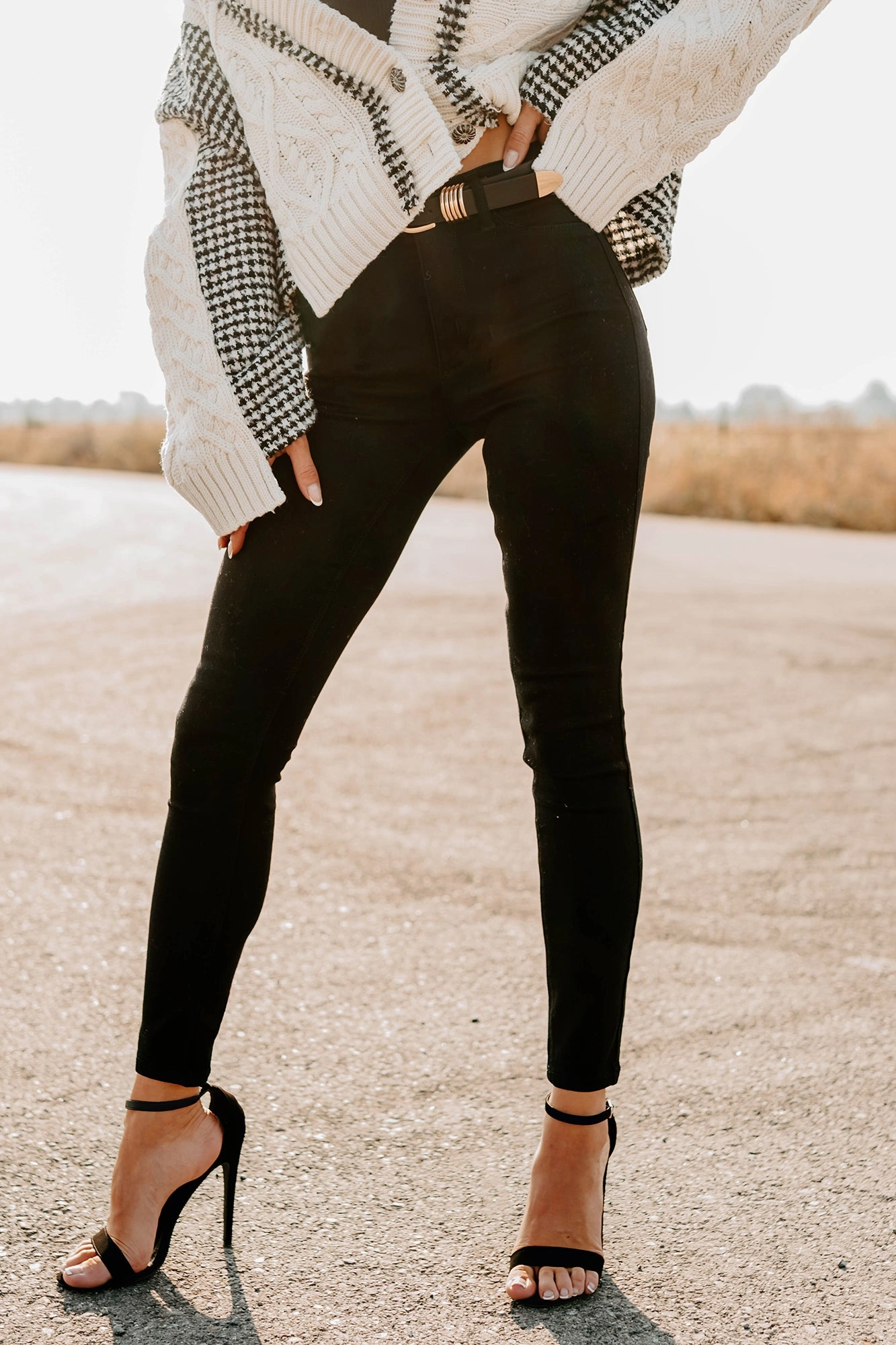 Essential Wardrobe Rogue High Rise Super Skinny Cello Jeans (Black)