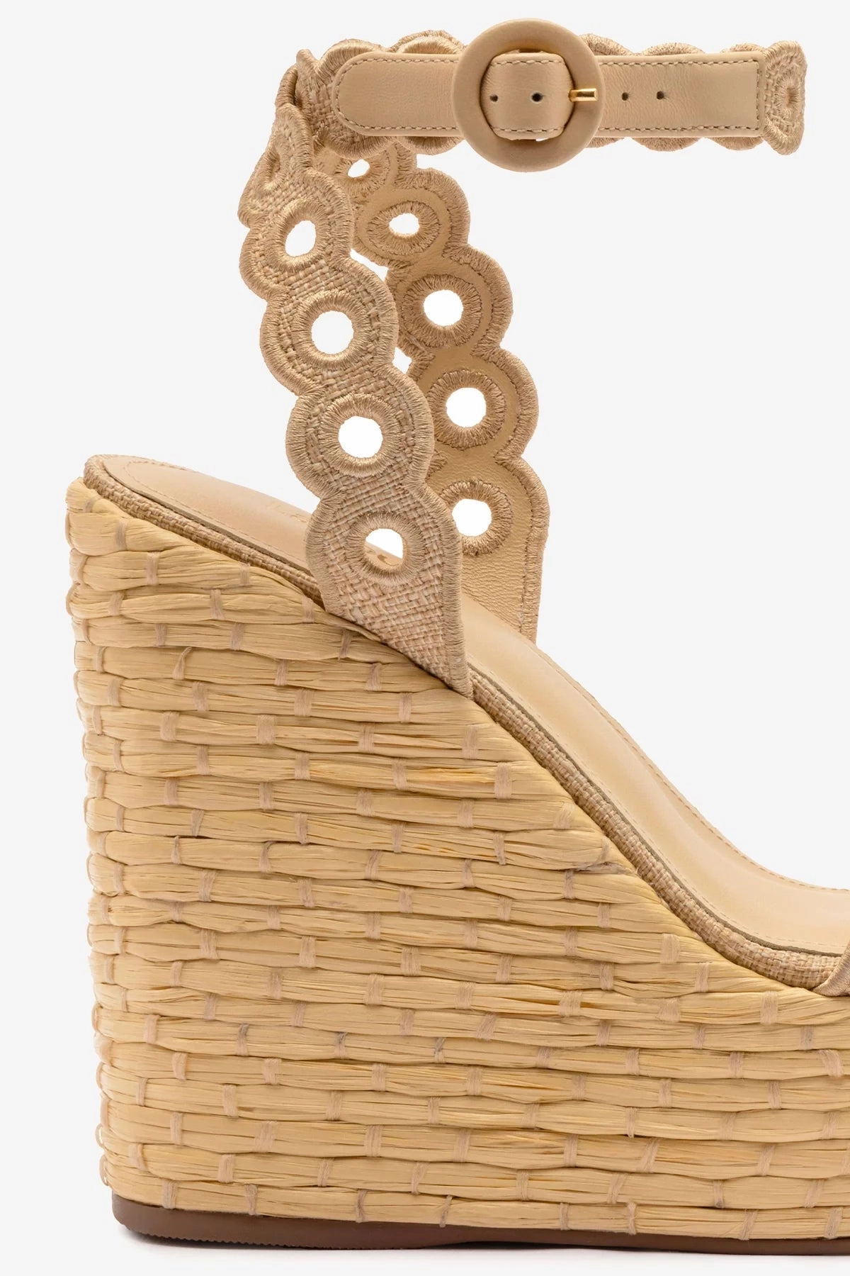 Florence Broderie Wedge In Beige Raffia Cool Texture